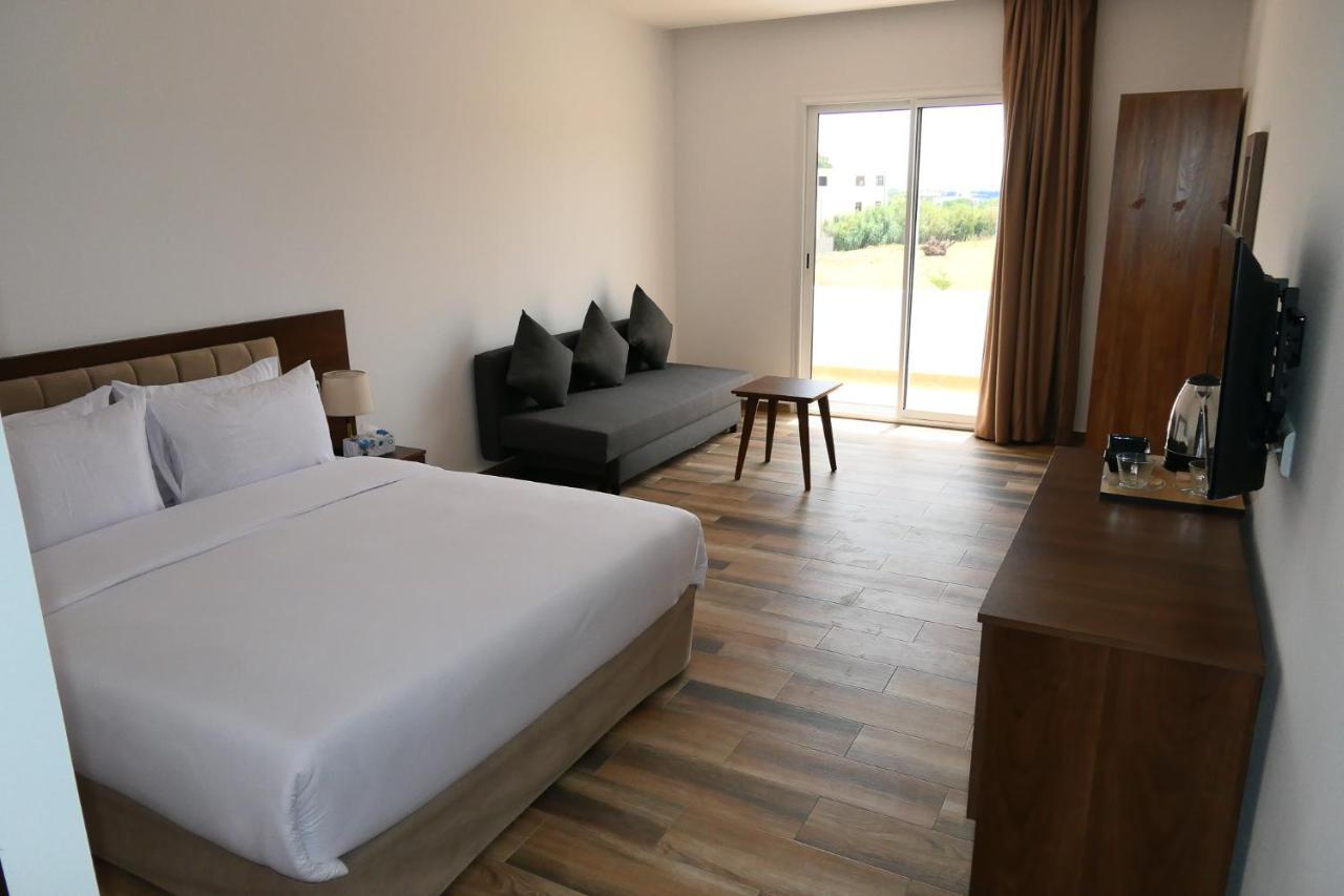 Hotel Corail De Cabo Cabo Negro Exterior photo